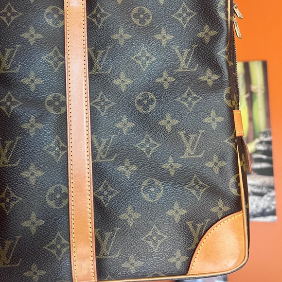 LOUIS VUITTON Canvas Forte Documents Voyage - Picture 6 of 12